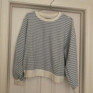 American Eagle Sweatshirt